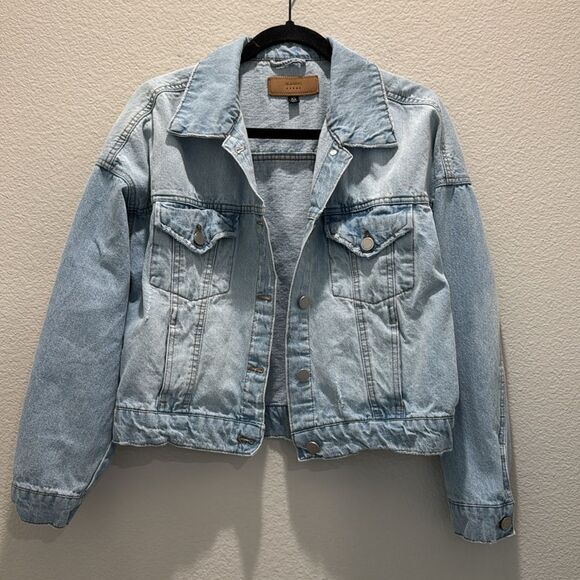 BLANKNYC Organic Cotton Denim Trucker Jacket XS EUC - Picture 2 of 6